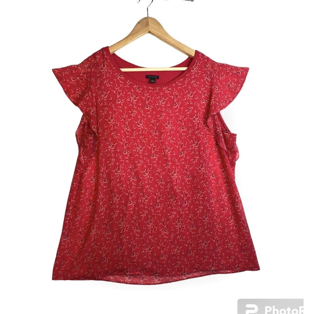 Ann Taylor Blouse Top Short Sleeve Semi Sheer Lined Red Size Large scoop neck